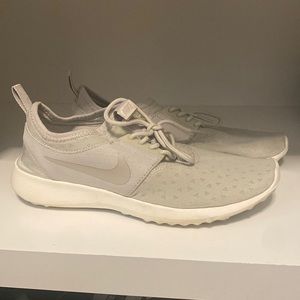 Nike sneakers - light gray